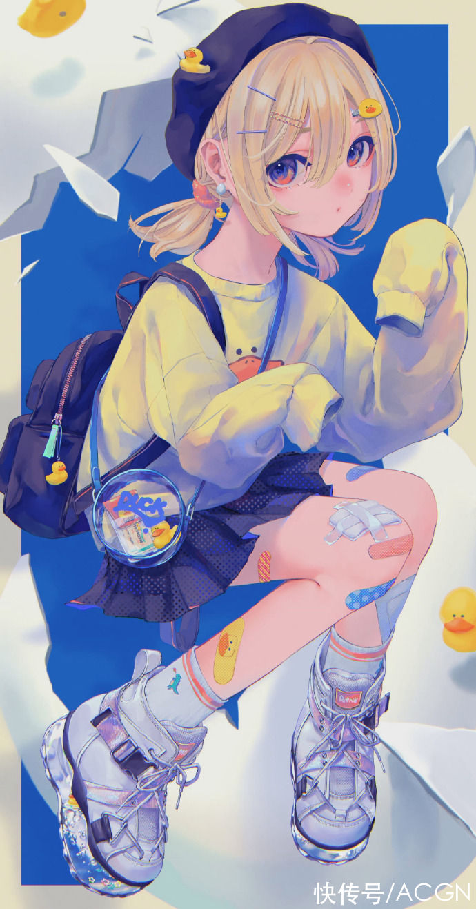 笔下|这位画师的妹子咋一身伤啊，基本上都贴创口贴，还好初音未来没事