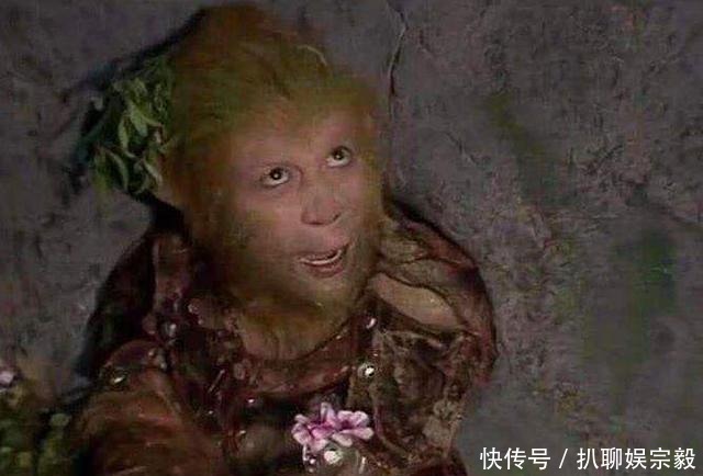 孙悟空#怪不得三界之中无人敢杀孙悟空,你看降生他的那块石头上刻了啥?