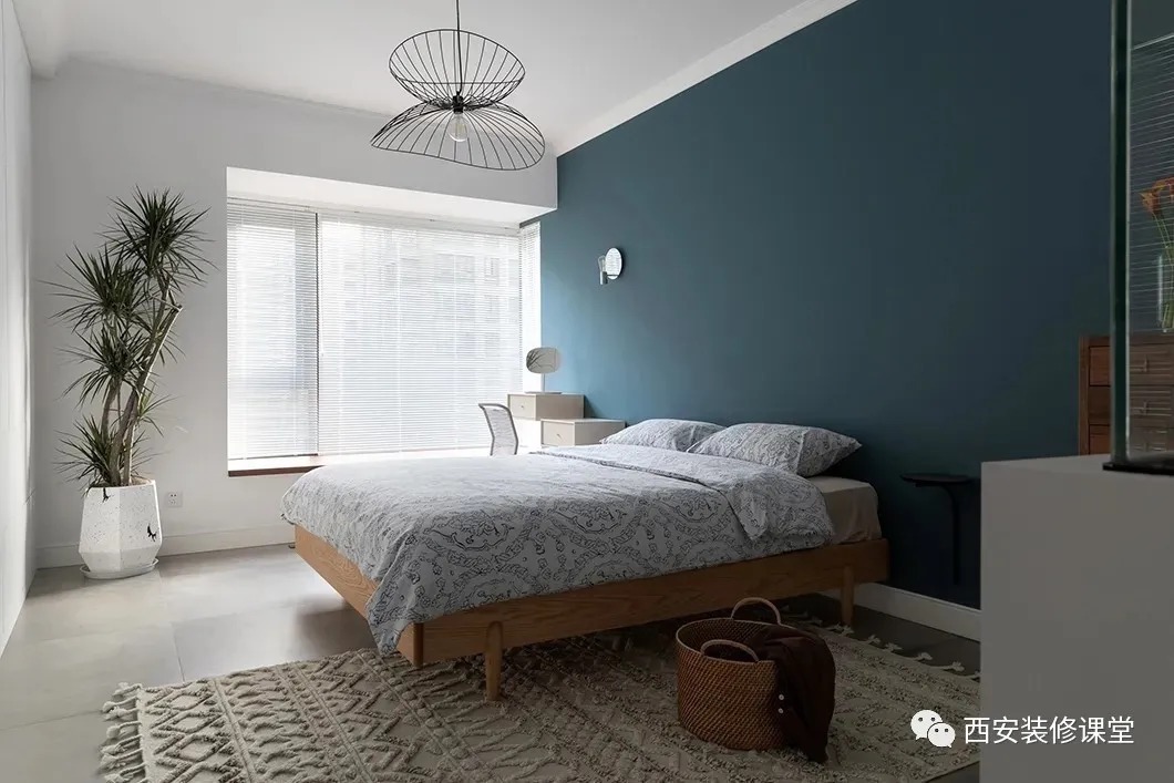 极简|130㎡开放餐厨,通铺瓷砖,打造高质量住宅