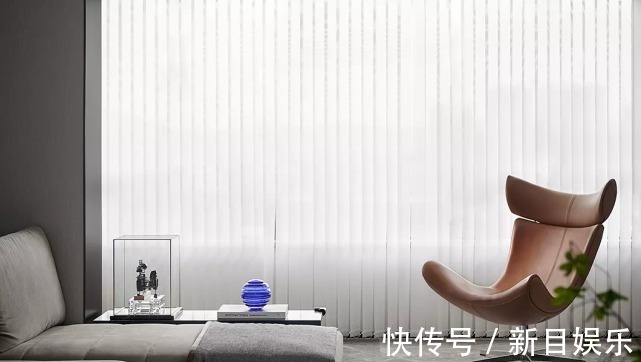 起居室|140平容纳生活百状,既有人间烟火,也要点燃感官的艺术氛围