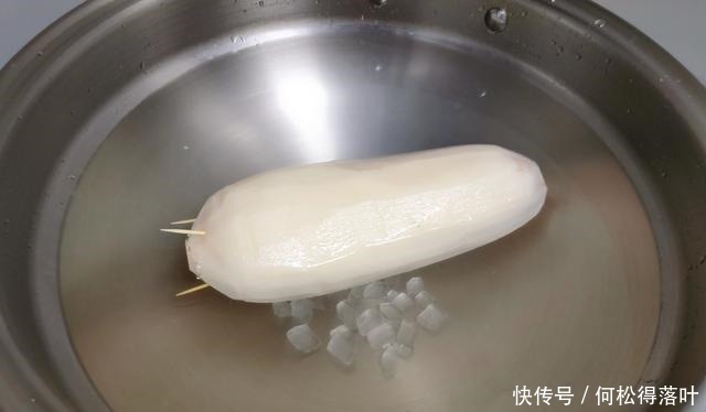  软糯香甜的红糖糯米藕，简单好做，年夜饭来一盘，甜甜蜜蜜过新年