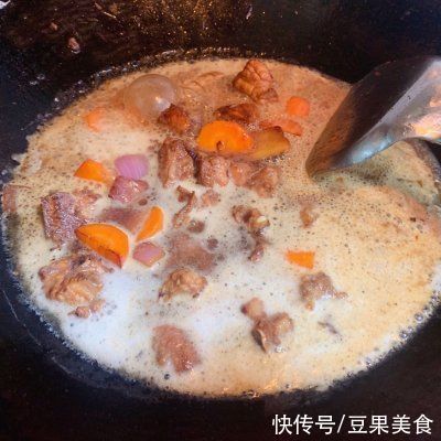 滋阴|没有什么是刘小厨的家常菜：酱香红烧排骨解决不了的