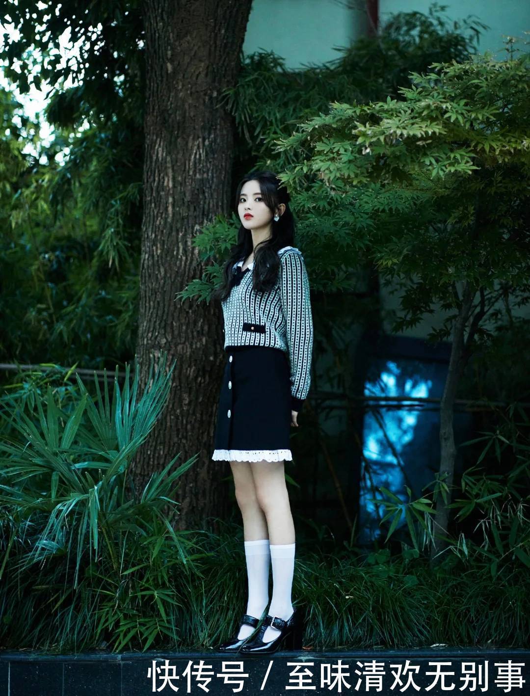 超越|【锦鲤】杨超越,从漫画里走出来的少女,对她的穿搭又刷新了认知!