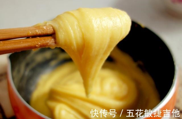 甜点|香浓美味，细腻奶香，酥脆奶油泡芙，在家即可享受到的美味甜点！