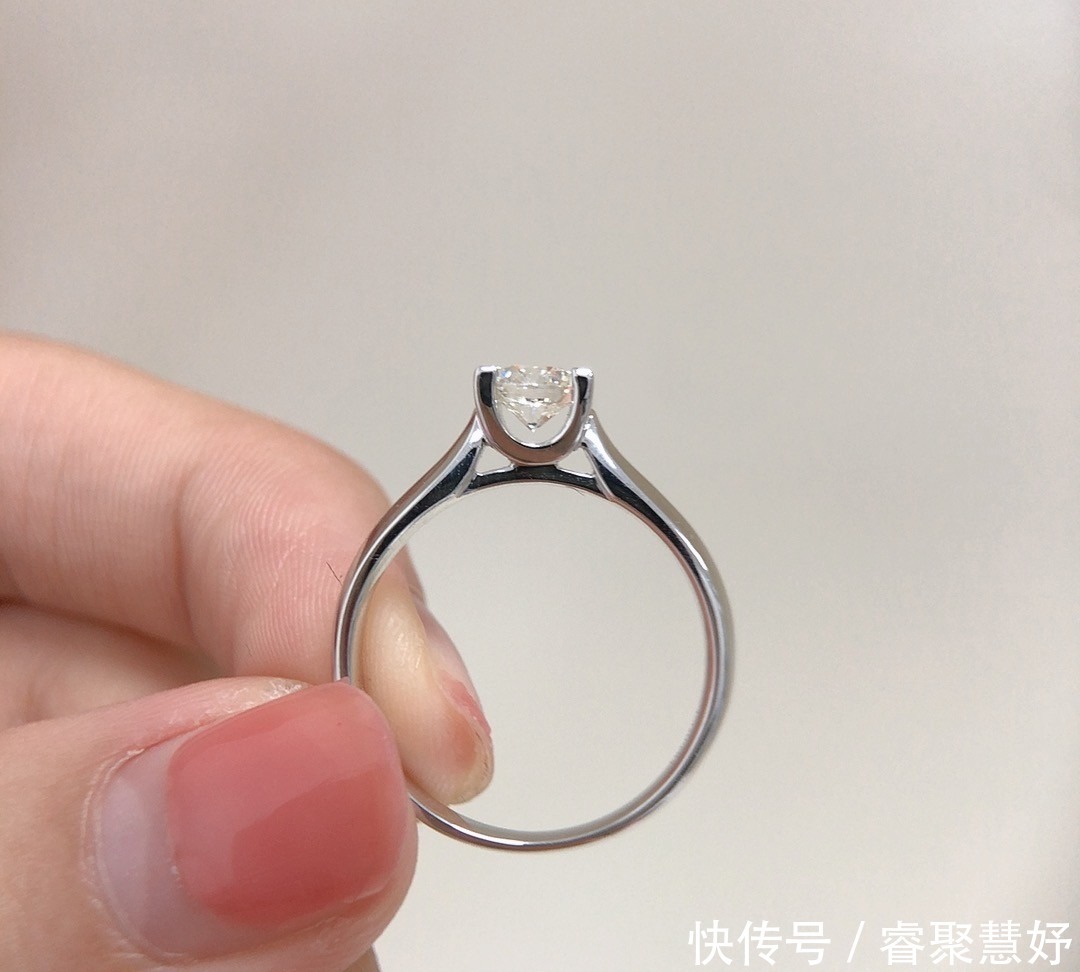 珠宝科普:为什么你买的钻石不保值?让钻石掉价的行为你还在做吗