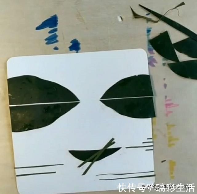 制作人$美术生用树叶拼成一幅画，开始有点迷惑，结果比画的也不差