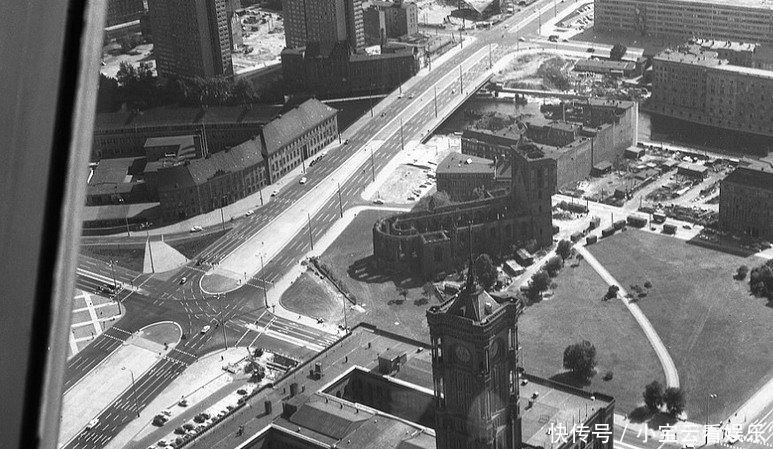 冷战|冷战期间东柏林的样子是什么？城市完全模仿苏联，处处是雕像
