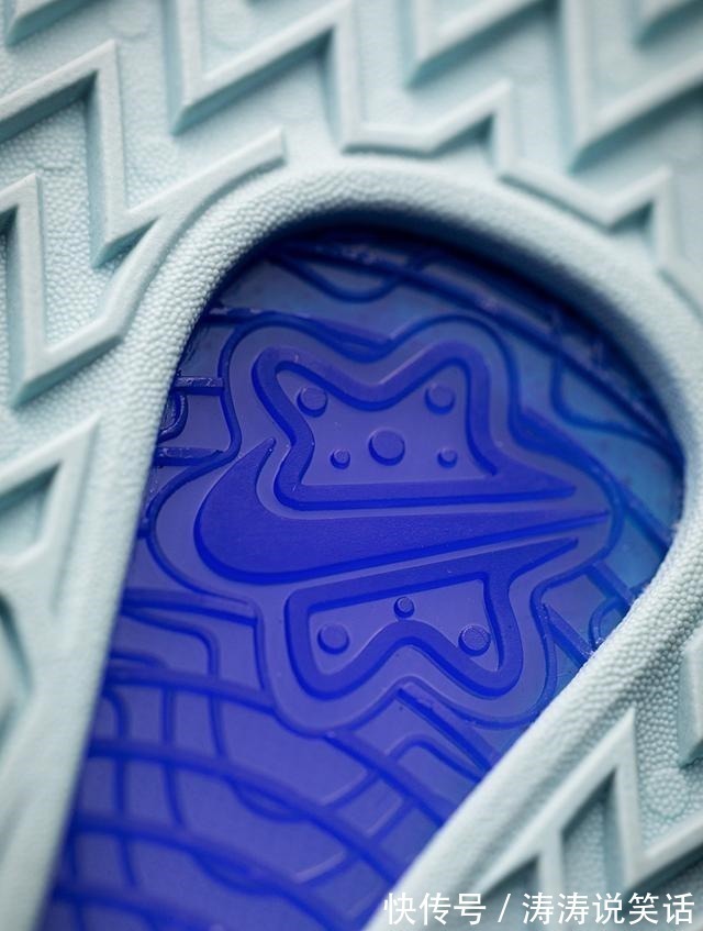 glow 耐克「新一代神鞋」刚刚释出!研究了几十年的黑科技,外观超颠覆!