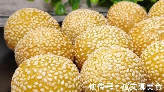 空心|一碗糯米粉,开水一烫,教你做空心麻团,不开裂不回缩,个个空心