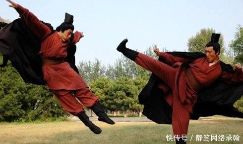 《射雕英雄传》说他是武林高手,清朝宦官却把他当祖师爷