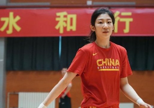 中国女篮|李一凡晒照：失之东隅、收之桑榆