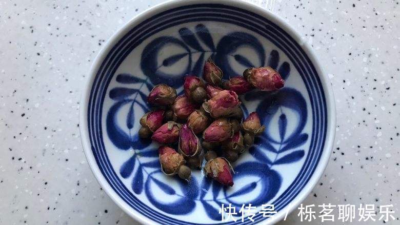 自由基|女人常喝此美容养颜汤,每天一碗,补充胶原蛋白,40岁不显老