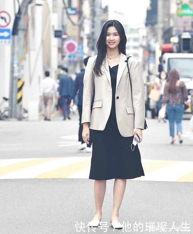 韩国女生真会穿，各种西装时髦帅气，简单易学，论会穿就服她们