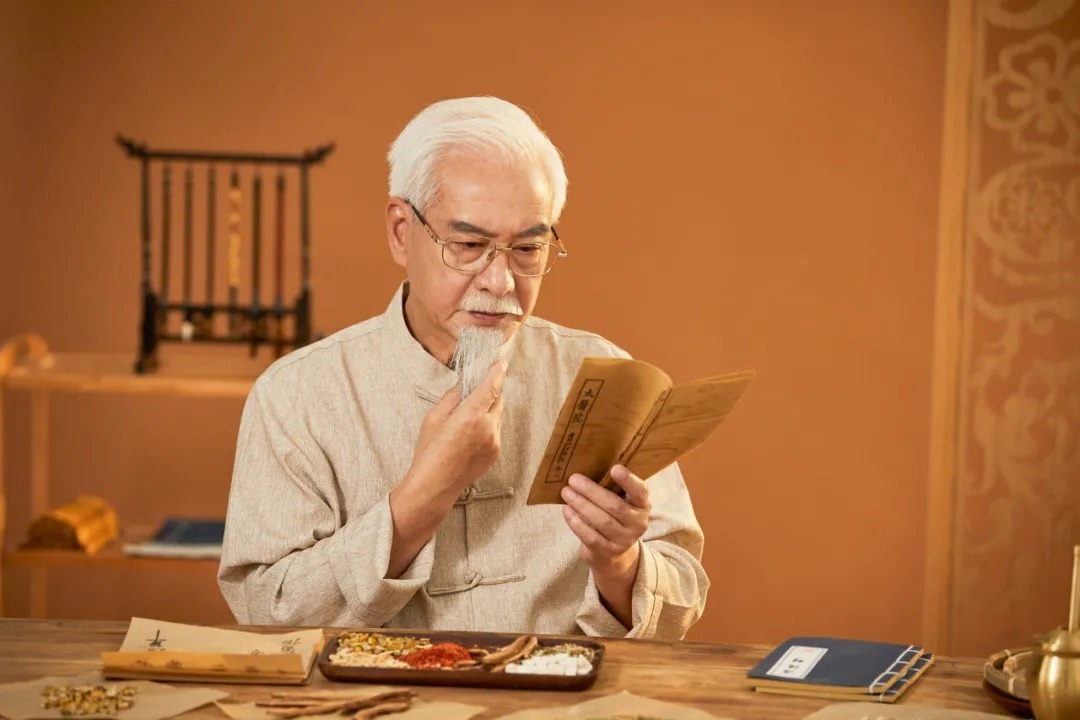 充盈|人到四十, 精气自半!简单「补气」4步法让精气充盈起来,保持年轻态