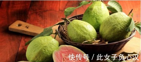 糖尿病|患上糖尿病不能吃水果医生3种低糖水果放心吃,对身体有好处