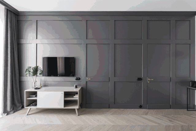 旋转式|不顾家人反对,卫生间装上隐形门,完工后效果成功让他们都闭上嘴