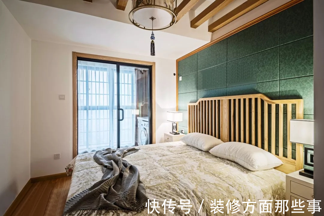 四居室|135平中式四居室,悬浮式极简的电视背景墙很时尚