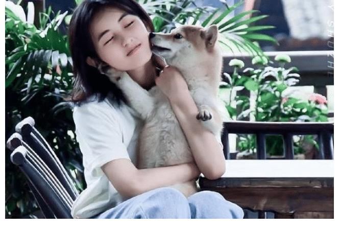 向往的生活|子枫妹妹在《向往5》主动展示才艺，黄老师很是欣慰，好评如潮