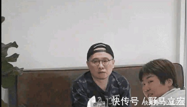 女儿|妈妈训女儿,邻桌的陌生男人却泪如雨下,这是怎么了