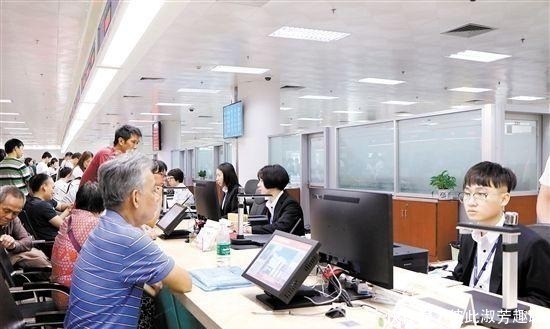 买卖|房产过户给子女,“生前”和“身后”办有多大区别?建议提前了解