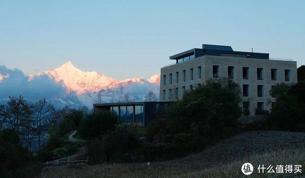 梅里|从3000公里外，奔赴荒野雪山