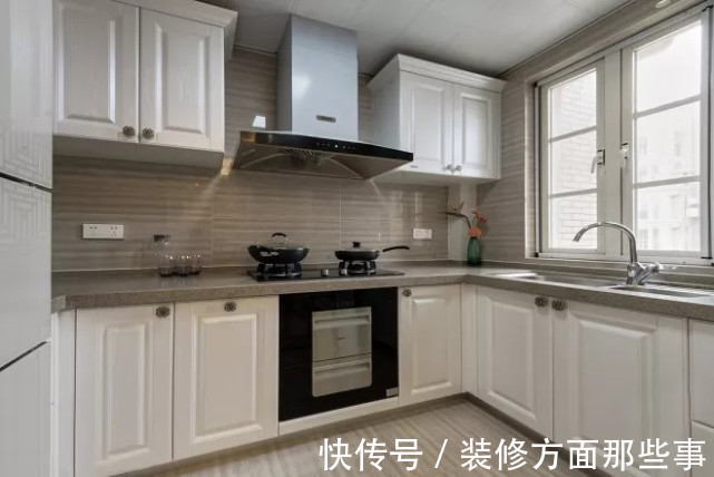 小茶几|99平简欧风二居室,玄关小做嵌式玄关柜换鞋超方便