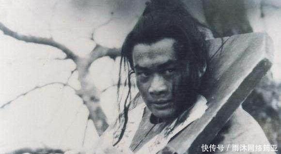 会武功|如果是紫髯伯皇甫端走上飞云浦,能像武松那样活下来吗?