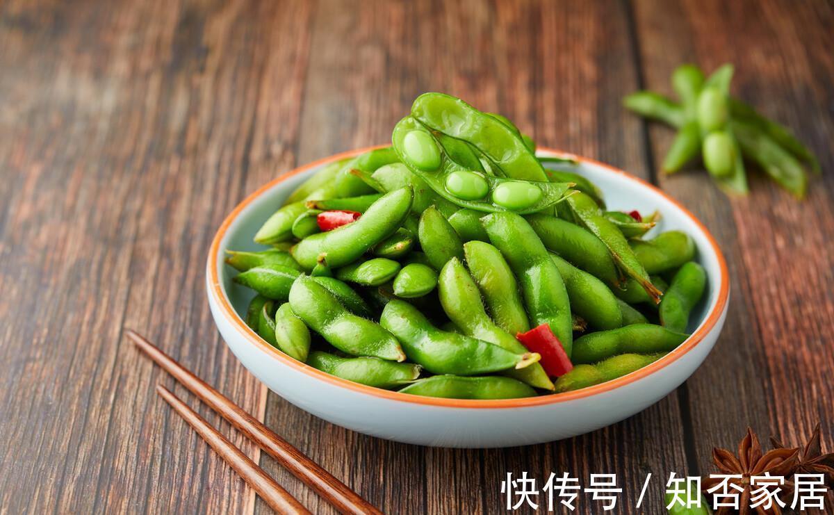 桂皮|夏天毛豆正当季,分享3个技巧,煮出来翠绿入味,比烧烤店还好吃