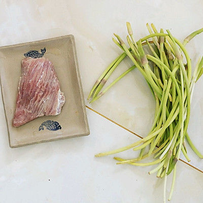 快手菜蒜薹炒里脊