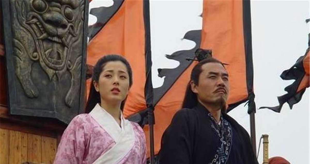 臣属们&王莽的头颅有何价值,历代皇帝为何将其视作珍宝收藏?原因很简单