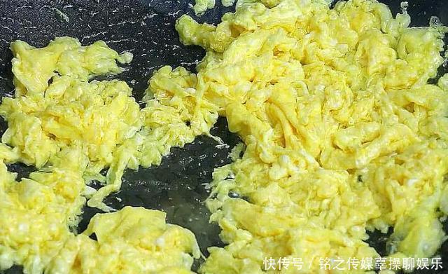 食用油|夏天，用这菜包饺子最香，9毛钱1斤，比韭菜茴香鲜，比肉饺子好吃