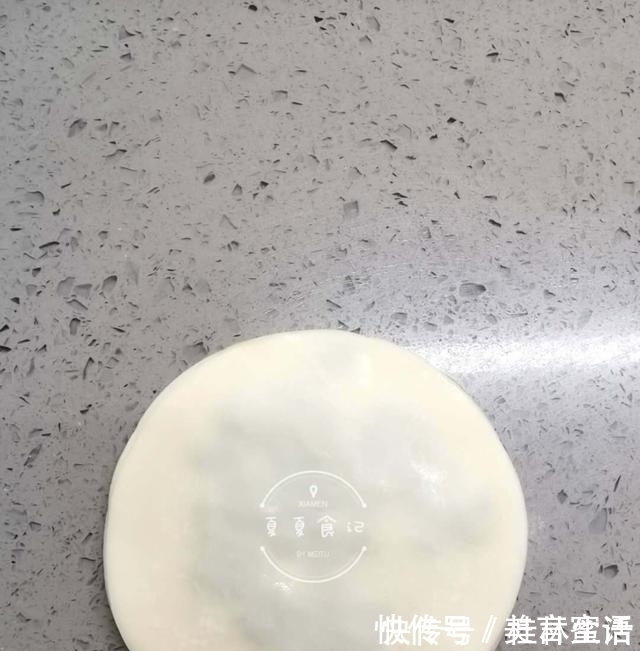 饺子皮这做法火了，百吃不厌，3天不做就馋得慌，我家一周吃5次