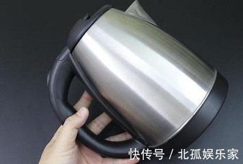 水壶|如果天天喝“电热壶烧的水”，对人体的危害有多大认真看完！