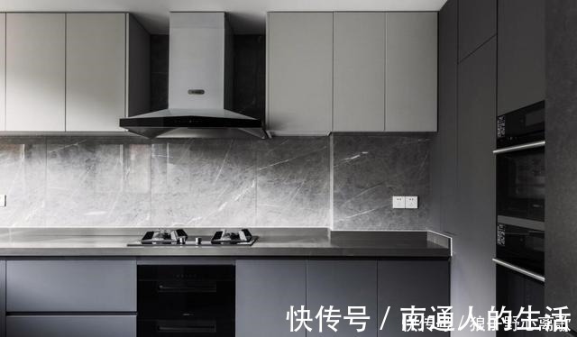 书房|180㎡的大平层,她坚持多做柜子,入住后才知道有多实用!