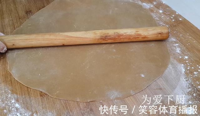 大饼|这零食的做法太好吃了，冰箱里一放，比薯片还好吃，一口一个真香