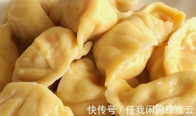 一到冬天，我家就包这种馅的饺子，鲜嫩多汁，皮薄馅大，太香了