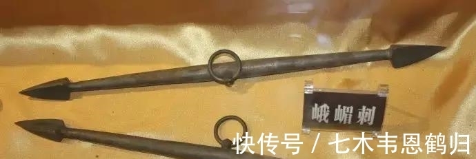 烟袋|中国古代十五种奇门兵器, 不信你全都知道!
