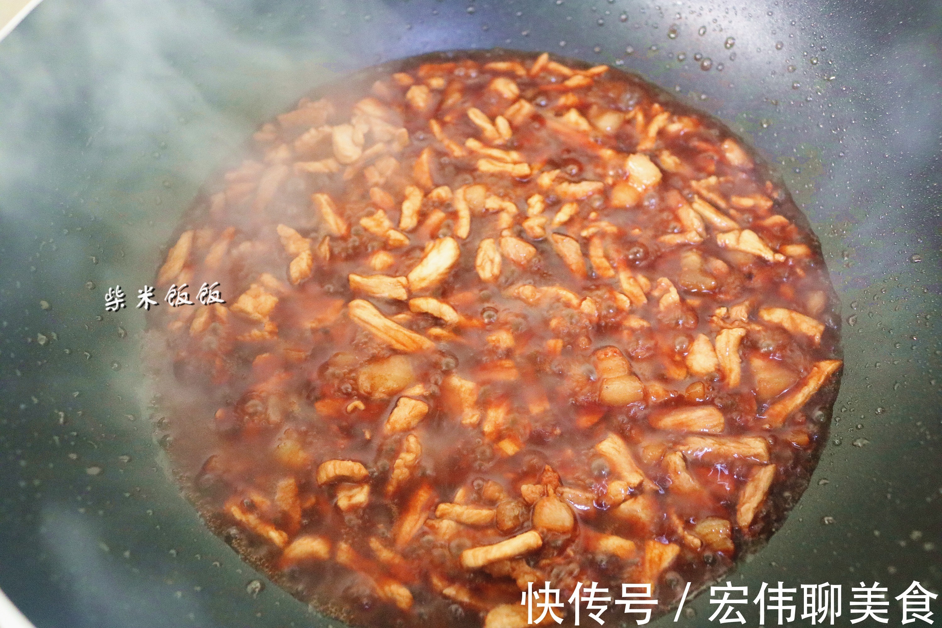 香喷喷|上班别吃外卖了,睡前蒸一锅,再卤一锅,香喷喷的工作餐就有了