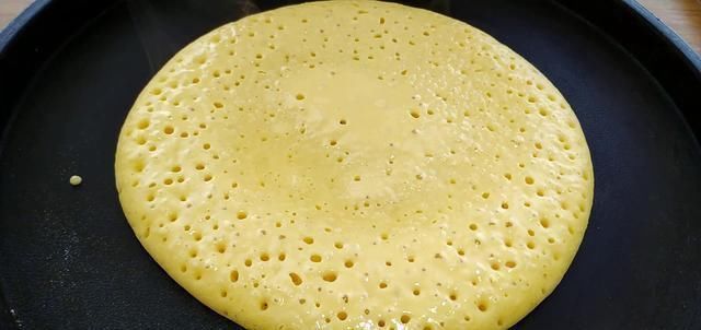 早餐|自从学会玉米面这样做，我家早餐没有买过，松软香甜，营养又解馋