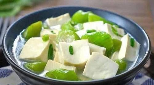 延缓衰老|女性不想老太快,适合吃3种食物,美白润肤,延缓衰老,好处多多