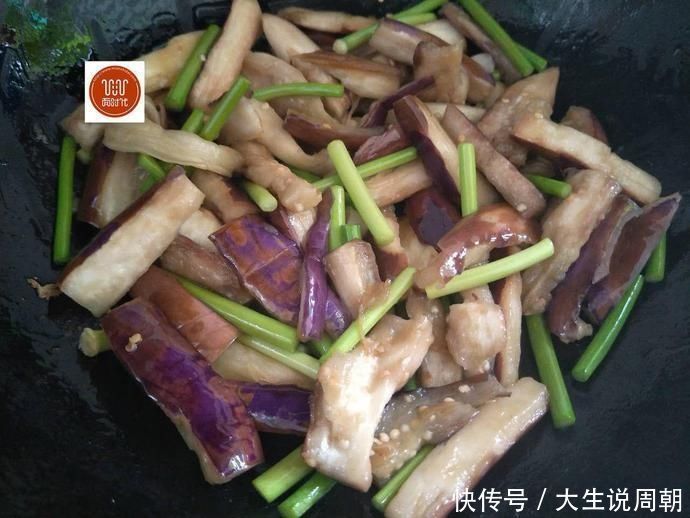 茄子最好吃的做法,这样炒省油不油腻,秒杀红烧茄子,做法还简单