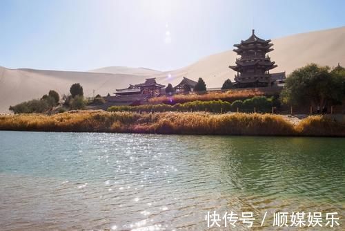 月牙泉|中国即将消逝的五大美景，错过就是一辈子，且行且珍惜