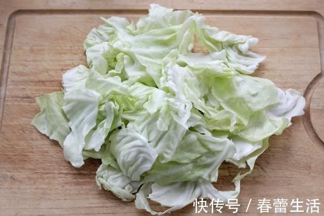 纯净水|一到夏天我家就经常做这菜，清爽开胃不含油脂，比凉拌菜还简单