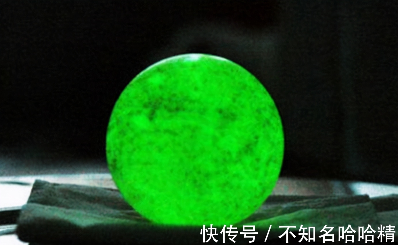 赝品|陕西男子赵社良,挖到6吨重夜明珠,专家估22亿,今却变“路灯”