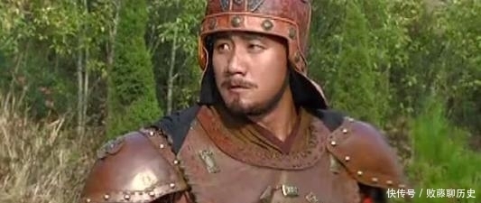 会议|朱元璋是总兵，每次开会却被迫坐在角落，一次会议后再没人敢这样