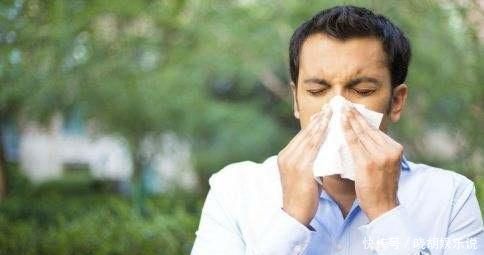 起床|睡前将“风油精”滴进身体此处,第二天起床后,效果非常明显