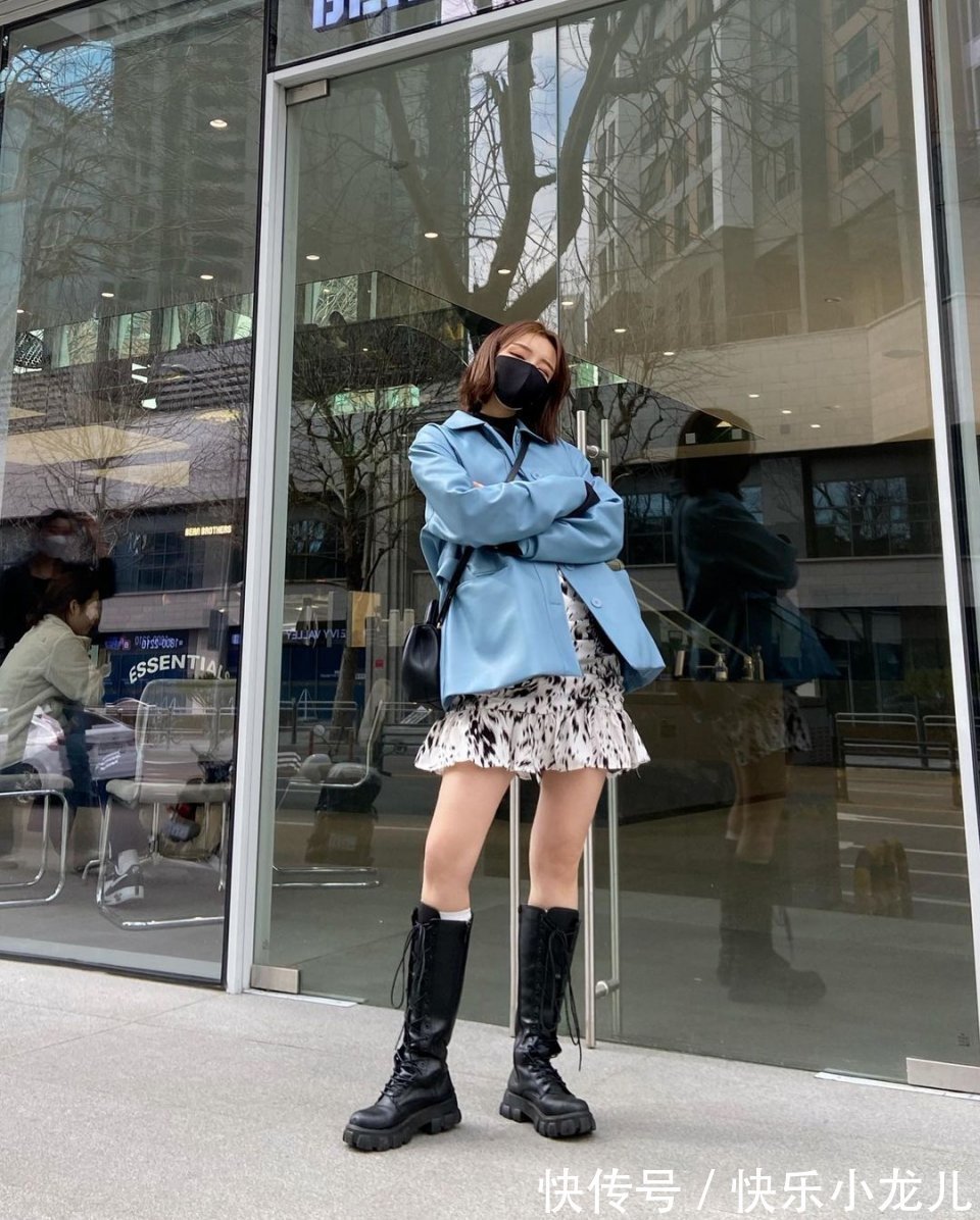 搭配 想要穿出高级感,不妨多试试极简风搭配,精致时髦还有女神范儿