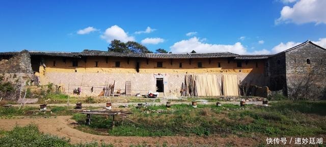 中薪|福建山区散落千座古寨，用来防御古代土匪，被誉为南方建筑奇葩