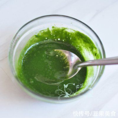 这道斑纹双色蛋糕，一上桌就被哄抢一空