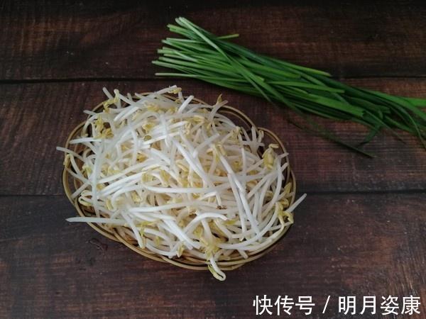 豆芽|它是天然的“刮油菜”,清肠降脂排宿便,每周吃一次,体重不过百